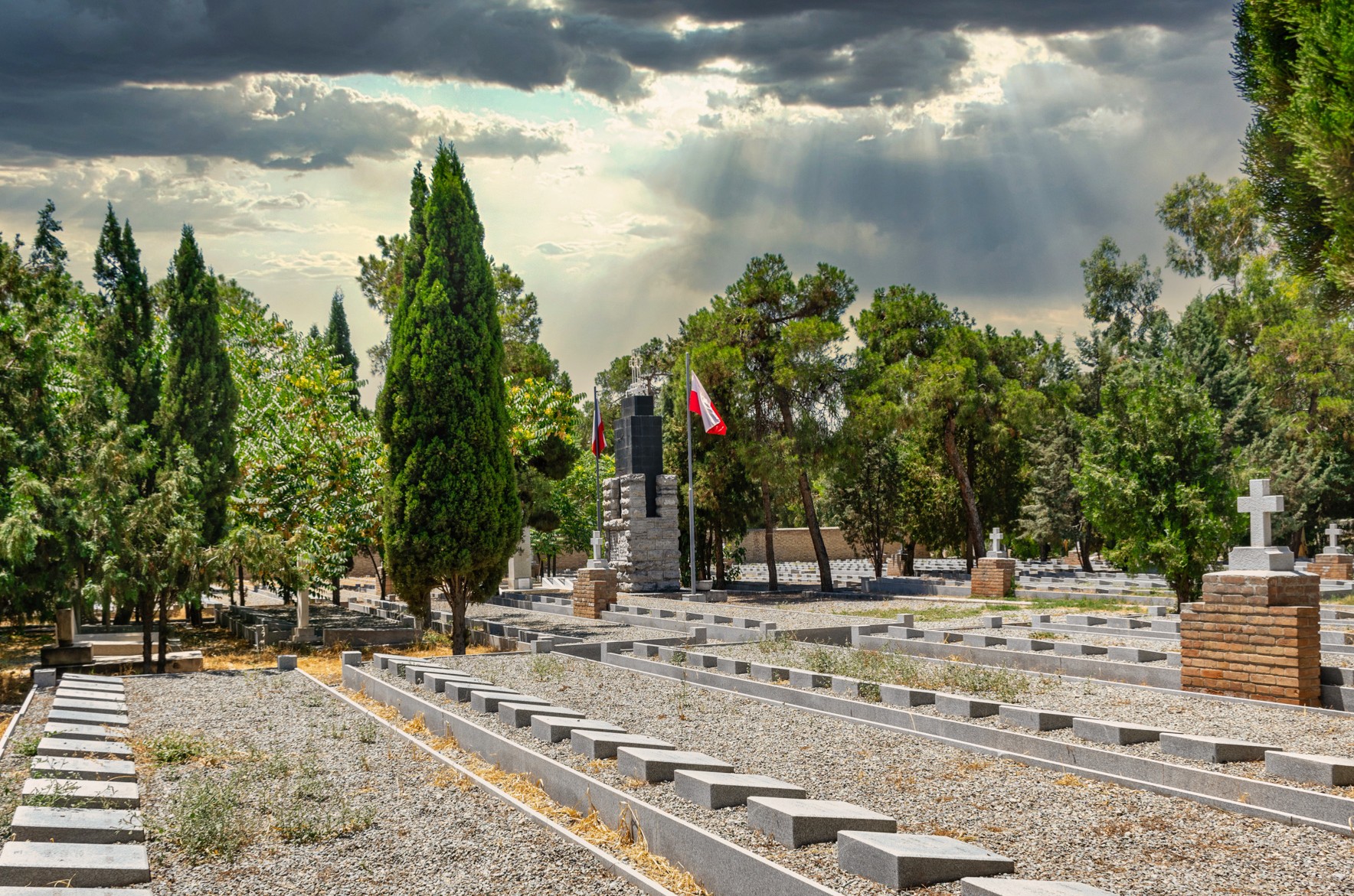 Doulab Catholic Cemetery, Tehran